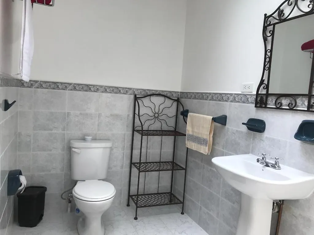 Holiday Stay Inn Cuenca Apartment